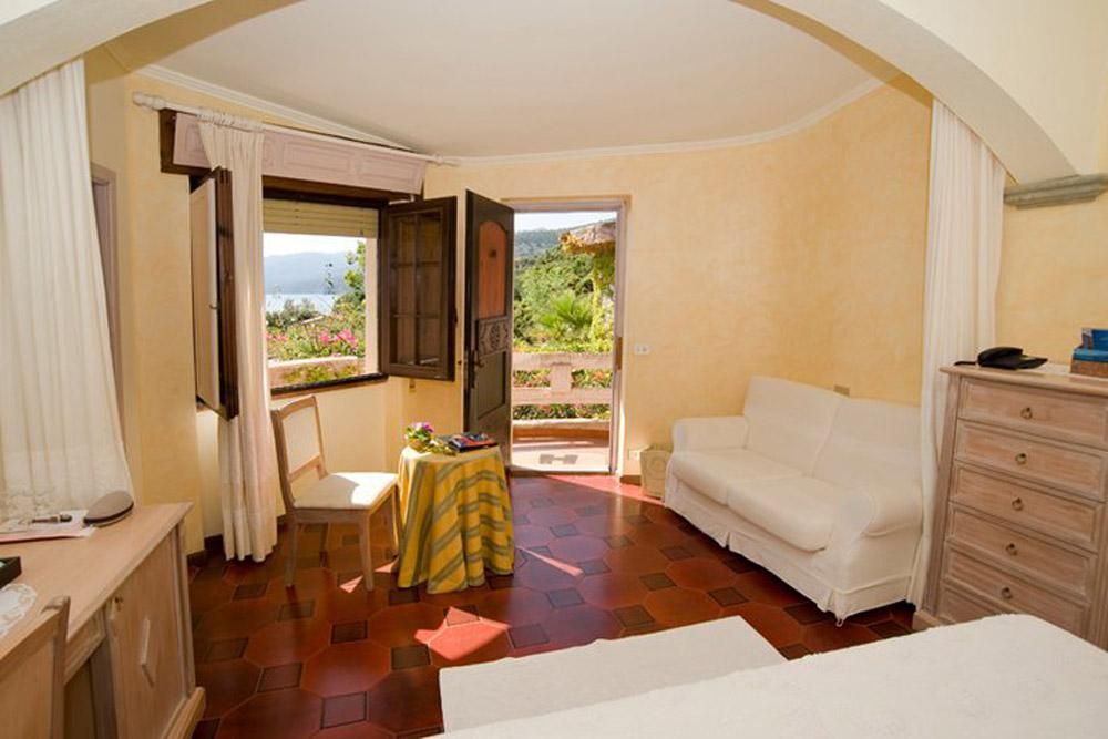 Hotel Costa Dorada Cala Gonone 10
