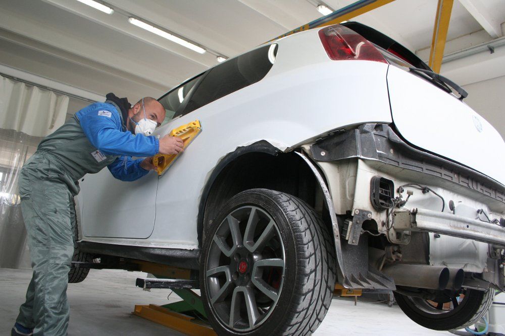 Autocarrozzeria Fancello Billia 9