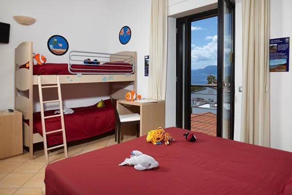 Hotel Cala Luna 16