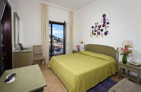 Hotel Cala Luna 22