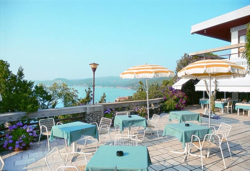 Hotel L'Oasi 8