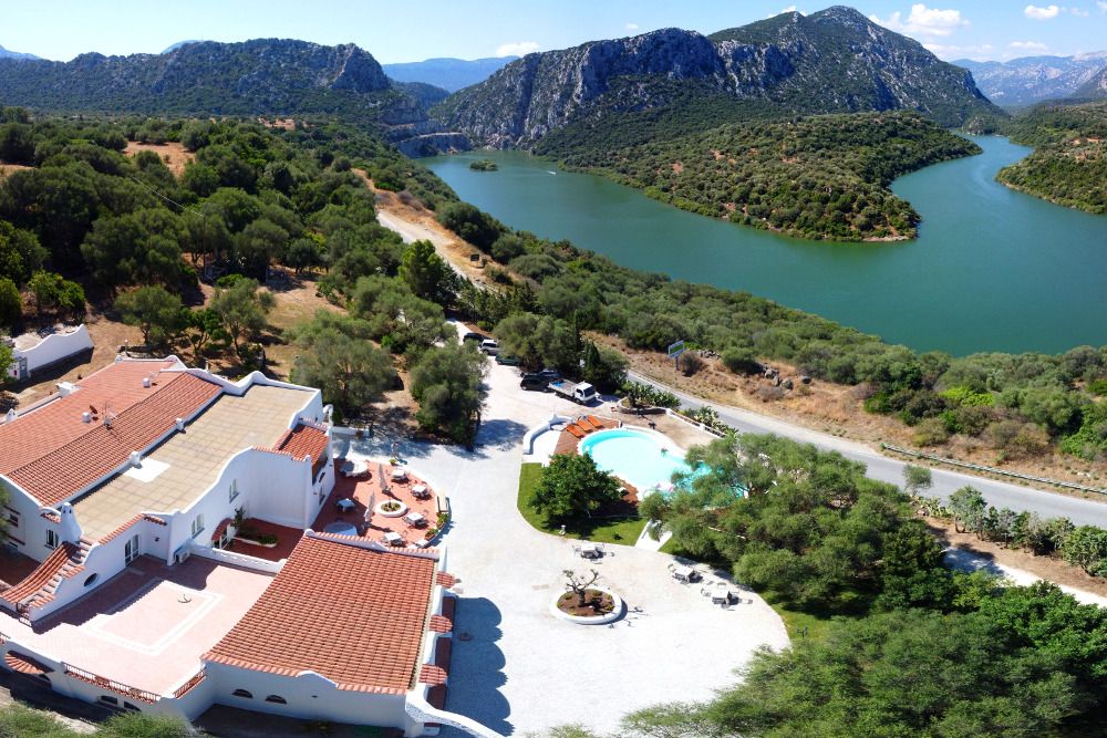 Hotel Villa Cedrino 3