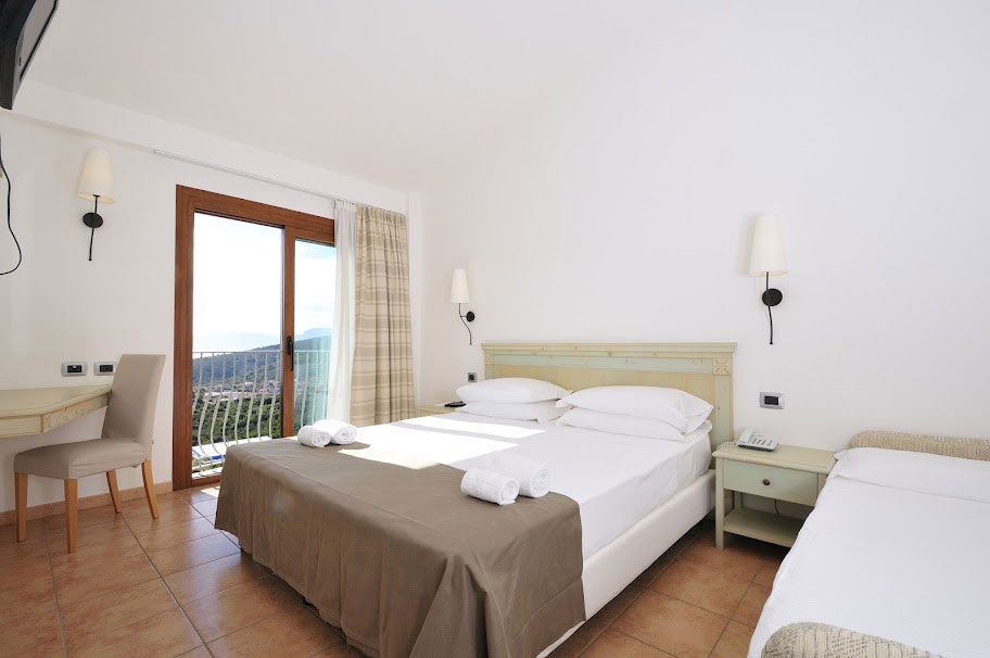 Hotel Brancamaria Cala Gonone 10